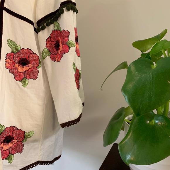 Adzen shirt with embroidery and poms small EUC - Picture 3 of 7